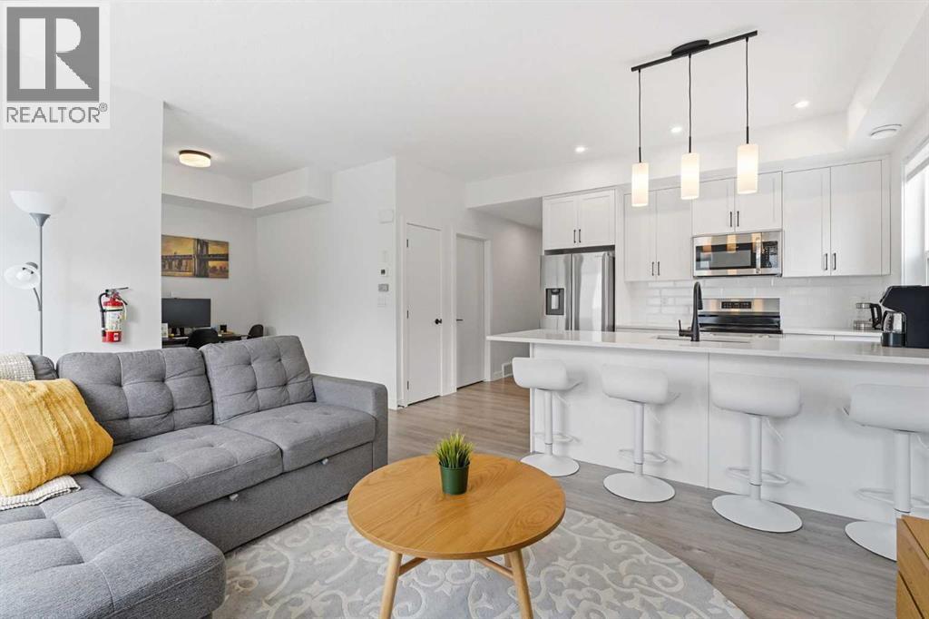 Single Family House for Sale in    Street SW Springbank Hill Calgary 