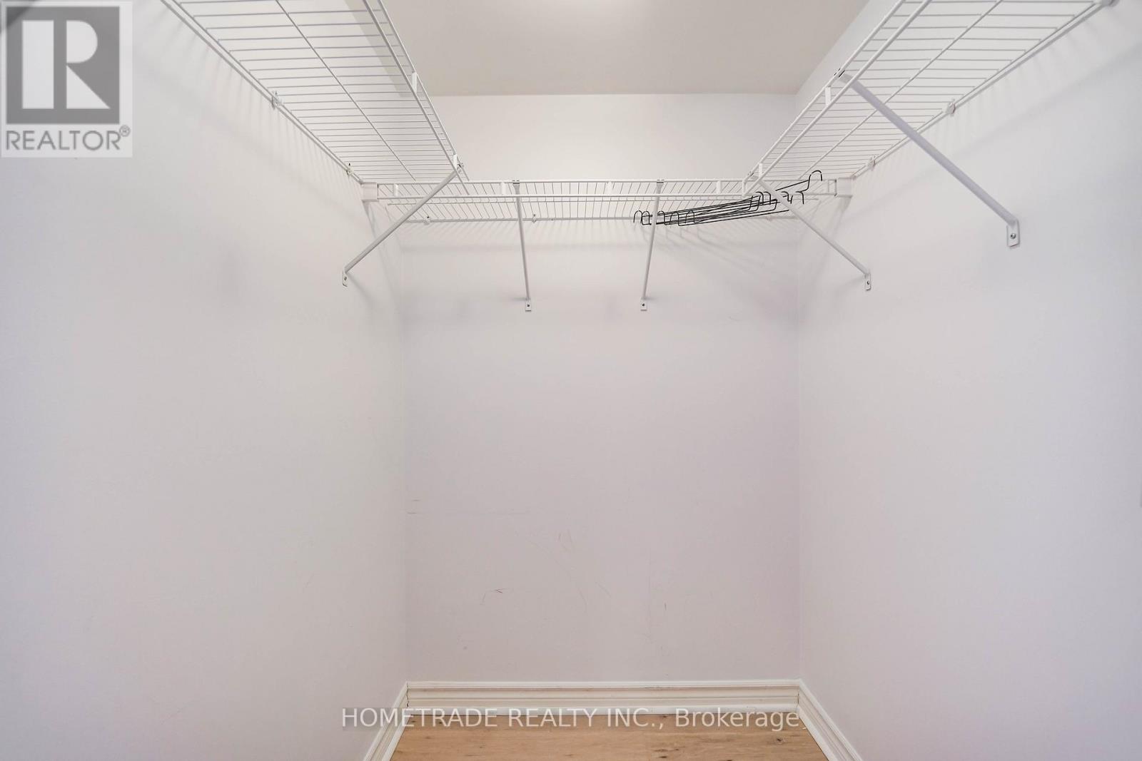 310 – 35 SARANAC BOULEVARD,Toronto (Englemount-Lawrence),,