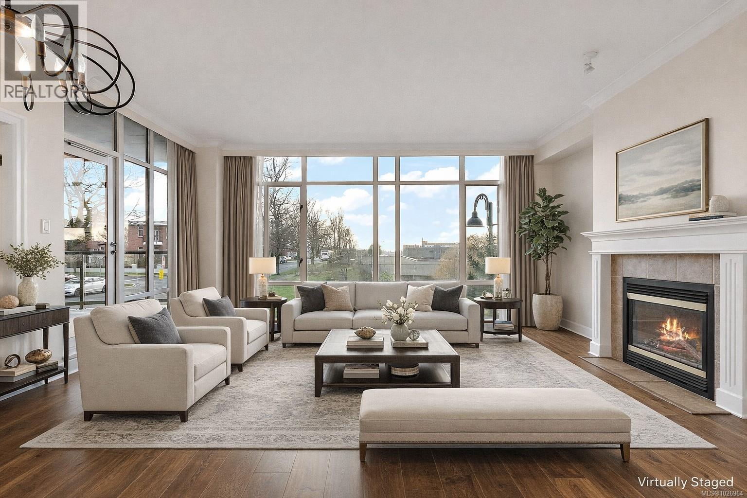 330 21 Dallas Road, Victoria