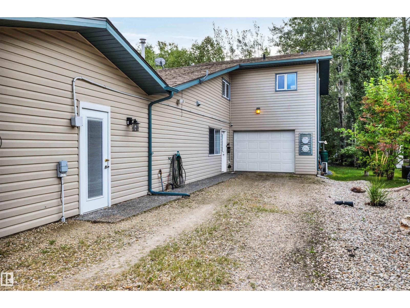 605 6St. Ross Haven - 12