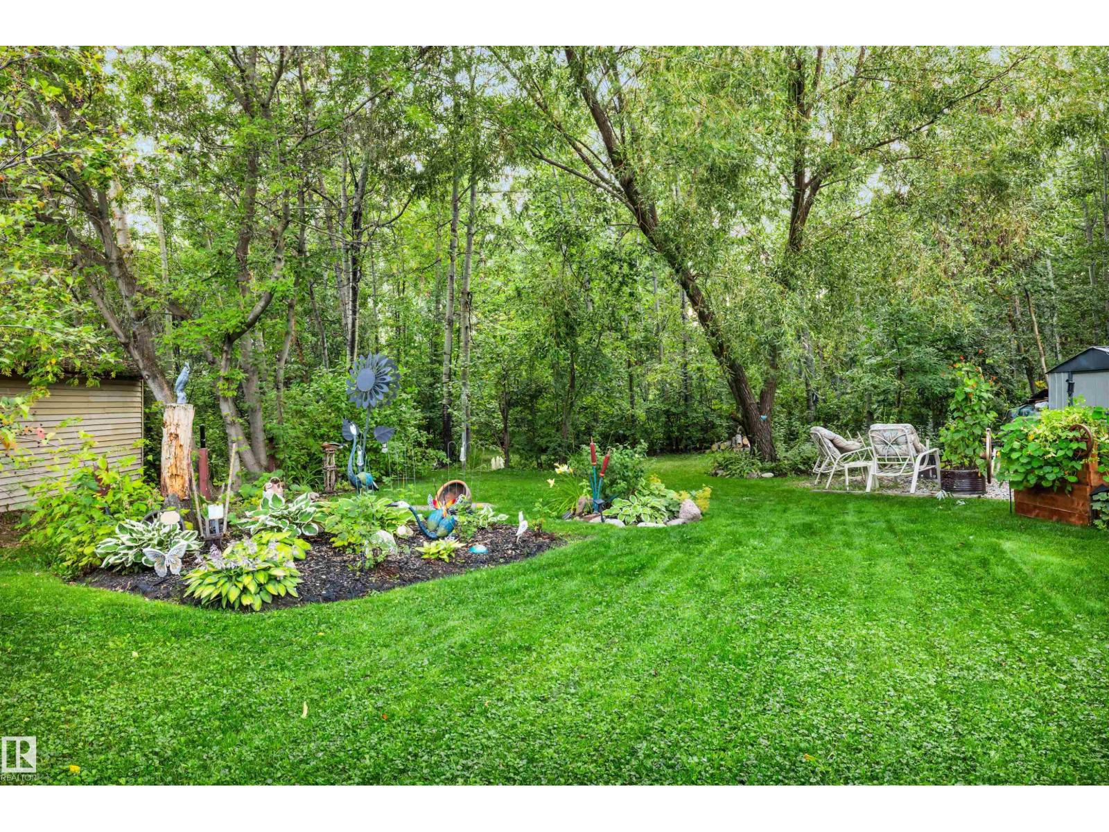 
          605 6St. Ross Haven
            <br/>
            <span>Rural Lac Ste. Anne County</span>
            , 
            <span>AB</span>
             <span>T0E1A0</span>
         - Photo 24