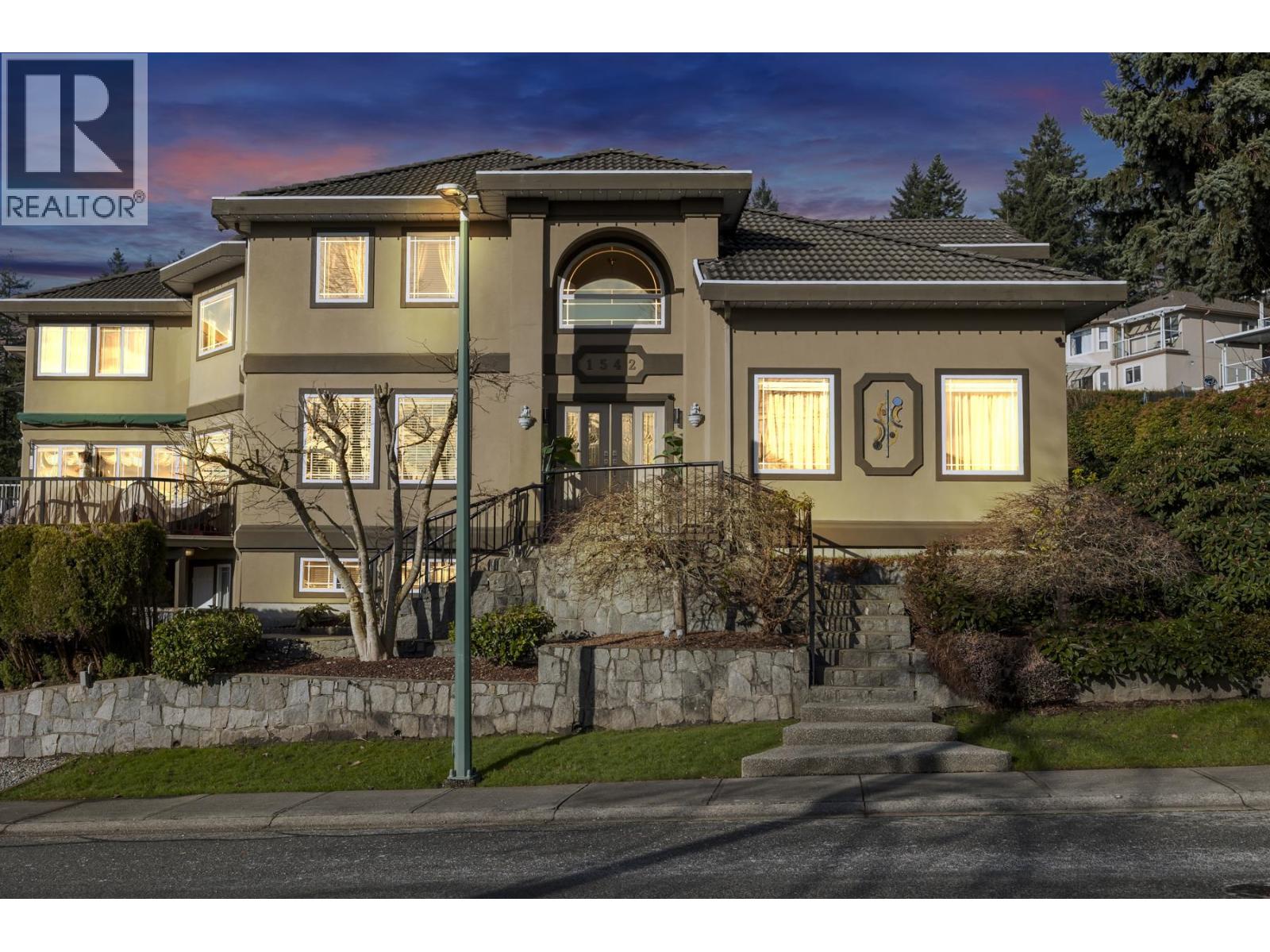 1542 ALPINE LANE - Main photo, Coquitlam, British Columbia