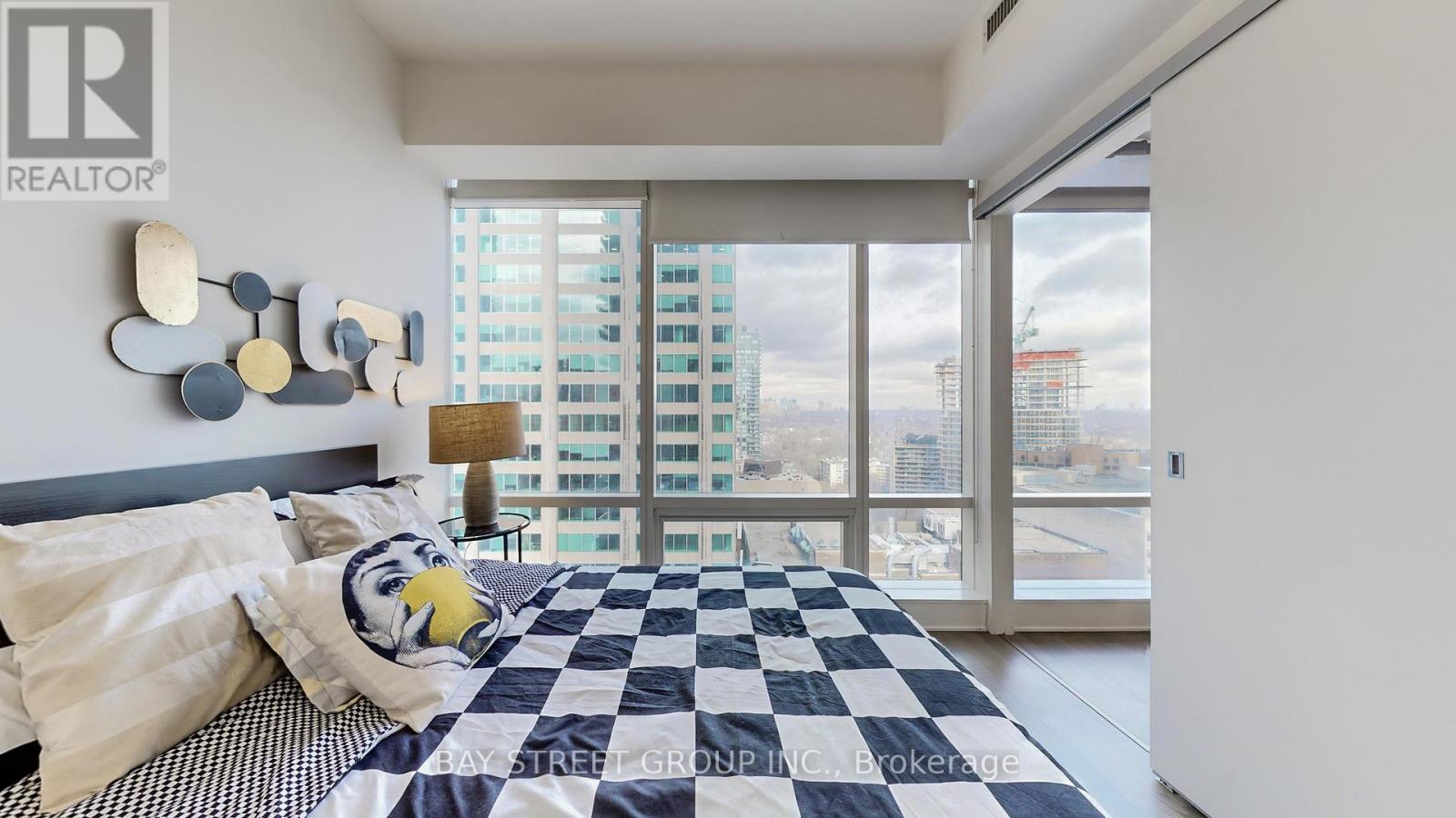 #1701 1 BLOOR STREET E - 22