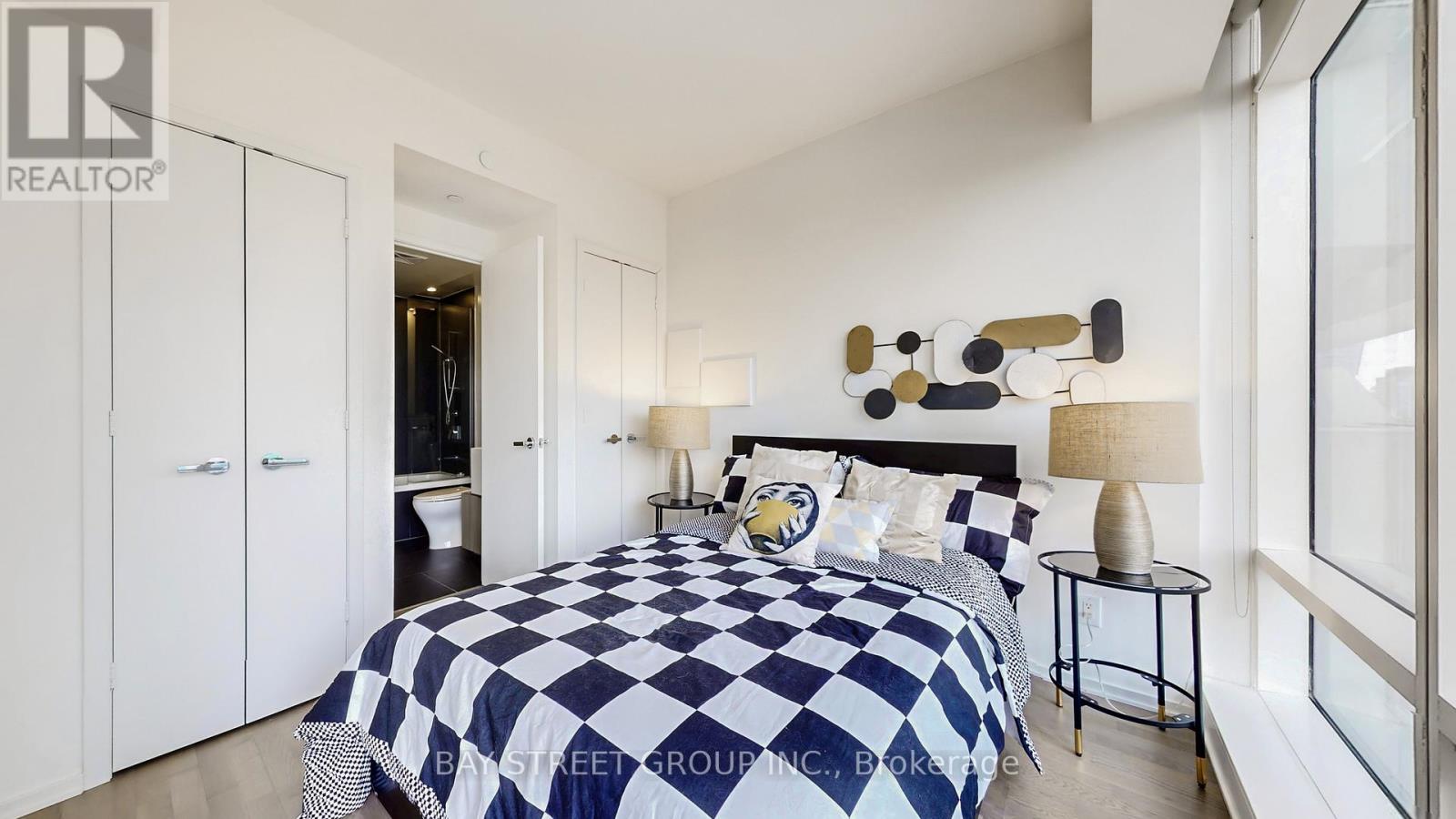 #1701 1 BLOOR STREET E - 23