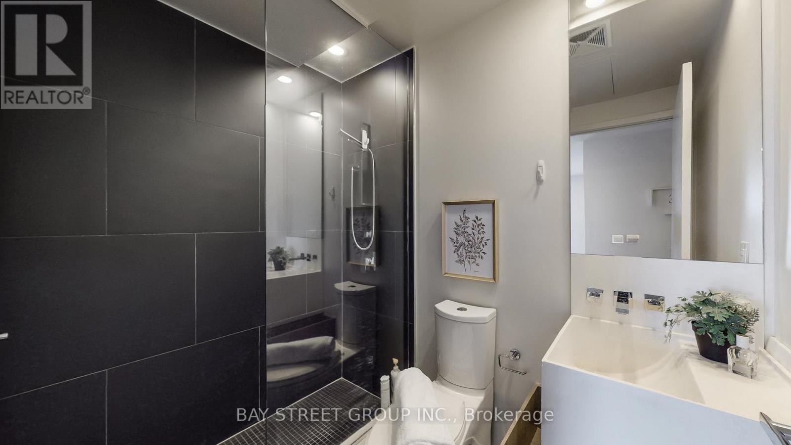 #1701 1 BLOOR STREET E - 27