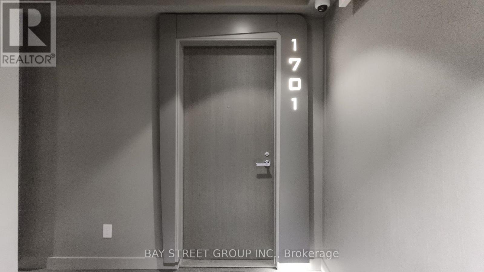 #1701 1 BLOOR STREET E - 30