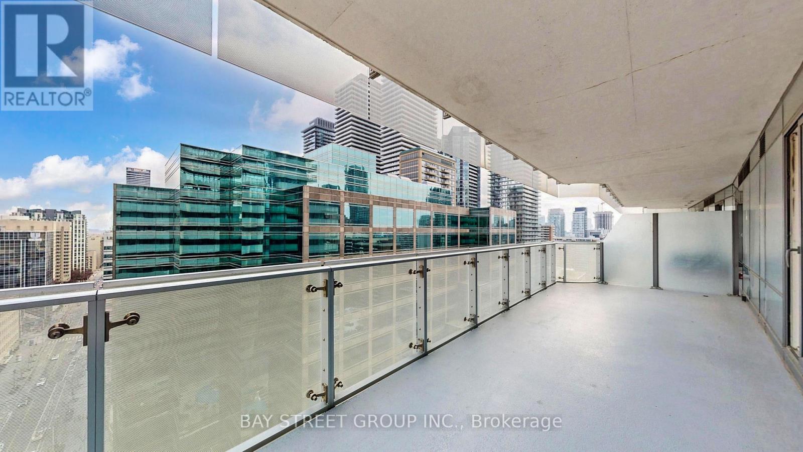 #1701 1 BLOOR STREET E - 32
