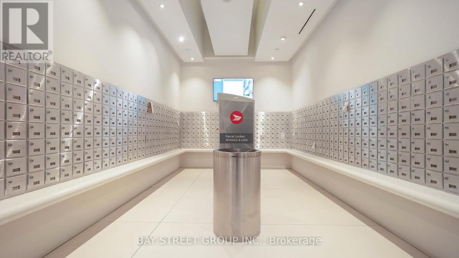 #1701 1 BLOOR STREET E - 36