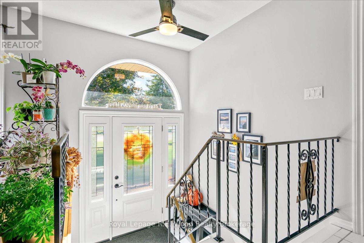 49 DEREHAM DRIVE - 15