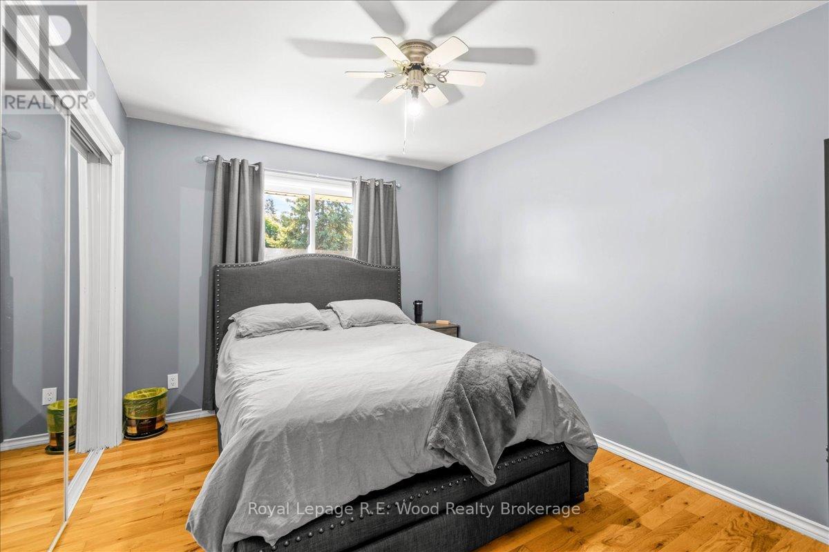 4-bedroom home for sale at 49 DEREHAM DRIVE, Tillsonburg ON · photo 28 of 48