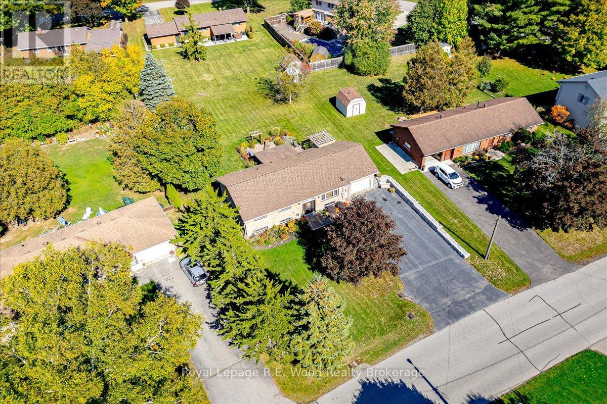 4-bedroom home for sale at 49 DEREHAM DRIVE, Tillsonburg ON · photo 41 of 48
