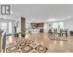 22 Hamilton Drive, Newmarket, ON L3Y3E8 Photo 13