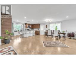22 Hamilton Drive, Newmarket, ON L3Y3E8 Photo 14