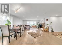 22 Hamilton Drive, Newmarket, ON L3Y3E8 Photo 20