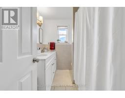 22 Hamilton Drive, Newmarket, ON L3Y3E8 Photo 30