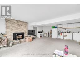 22 Hamilton Drive, Newmarket, ON L3Y3E8 Photo 32
