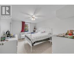 22 Hamilton Drive, Newmarket, ON L3Y3E8 Photo 34