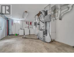 22 Hamilton Drive, Newmarket, ON L3Y3E8 Photo 35