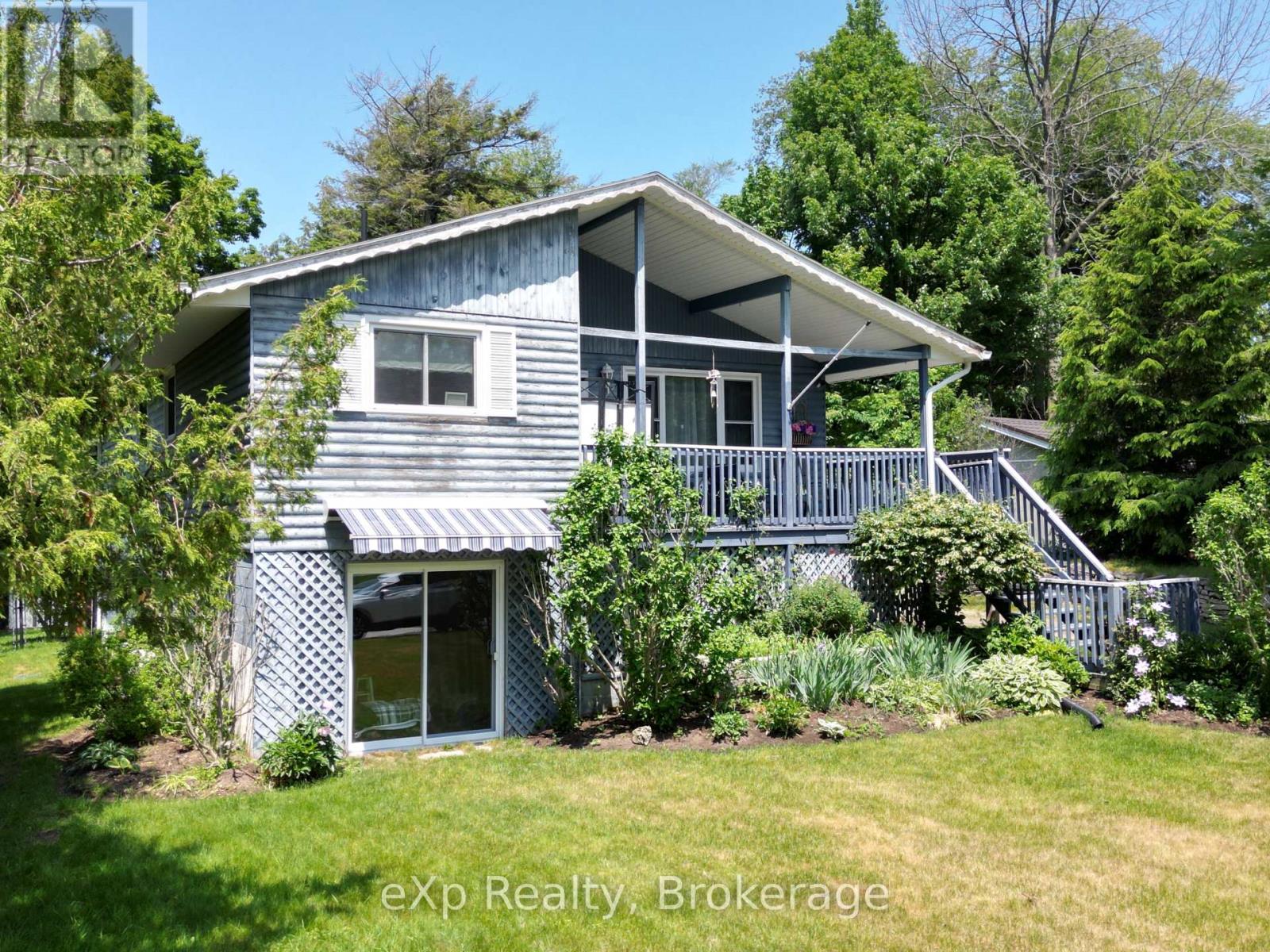 105 MENOMINI ROAD - Main photo, Huron-Kinloss, Ontario