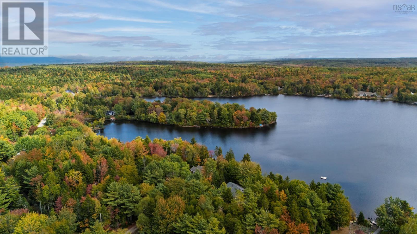 Property 32 of 41 of 421 Lake Drive