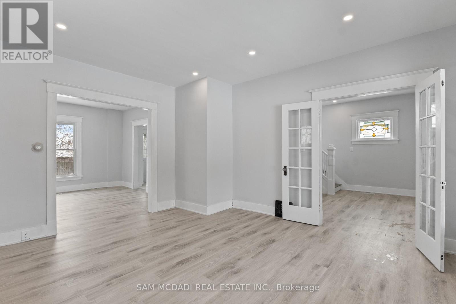 5810 SYMMES STREET - 6