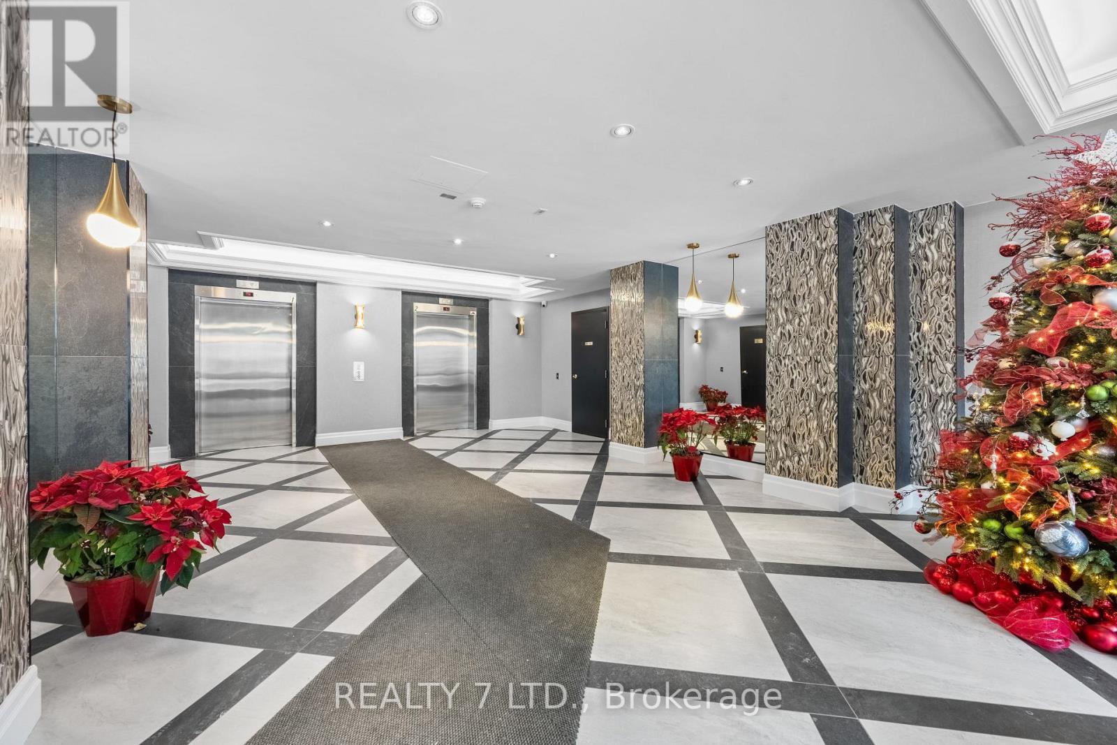 #303 175 CEDAR AVENUE - 6