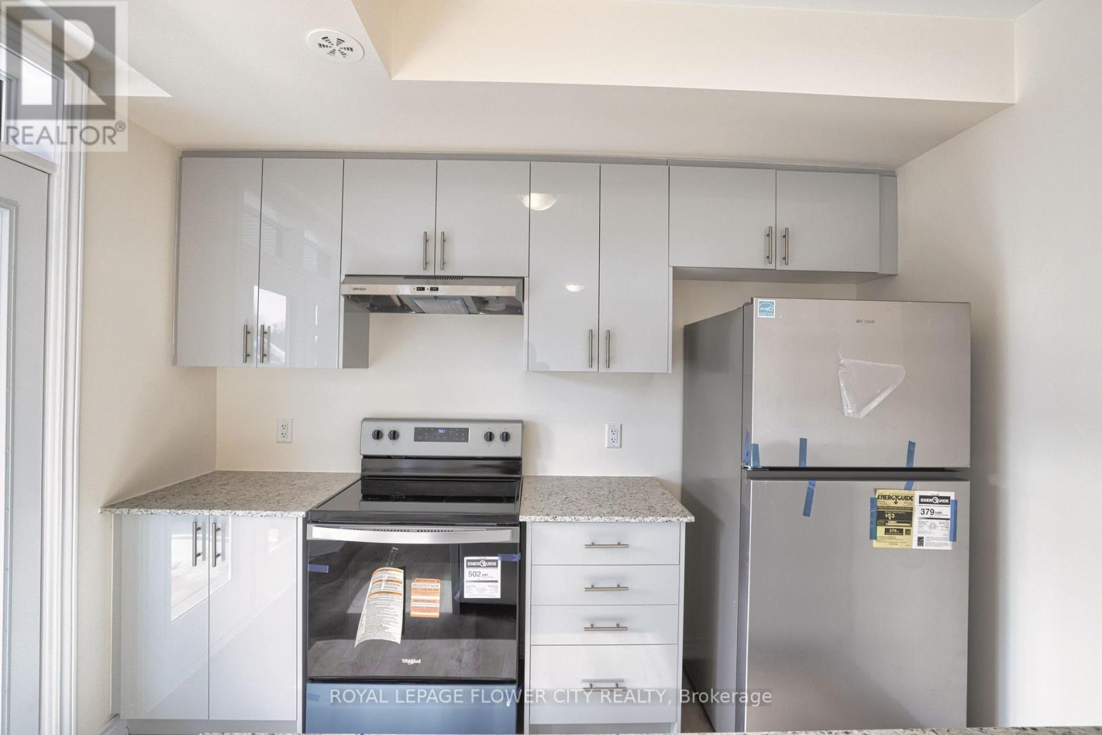 171 PETCH AVENUE E - Photo 5 of 8, Caledon, Ontario