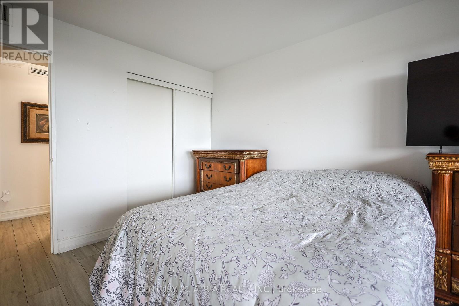 #603 2010 ISLINGTON AVENUE - 23