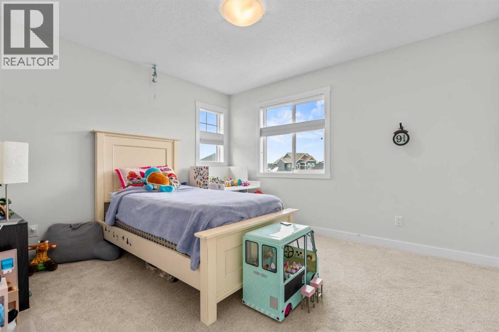 
          1331 Bayside Drive Southwest
            <br/>
            <span>Airdrie</span>
            , 
            <span>AB</span>
             <span>T4B3W8</span>
         - Photo 37