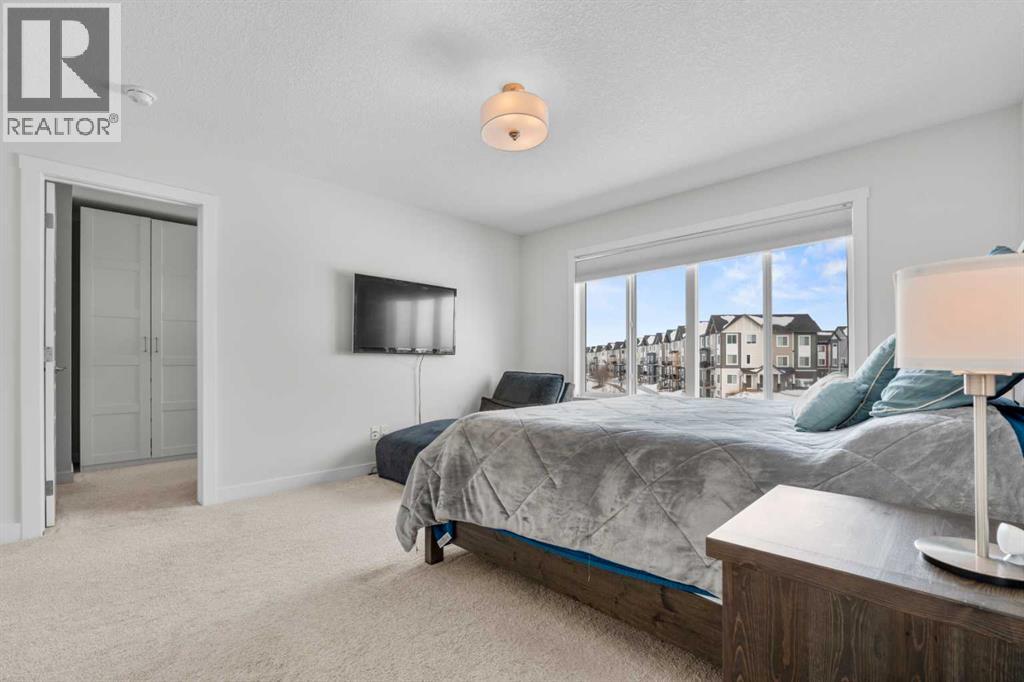 
          1331 Bayside Drive Southwest
            <br/>
            <span>Airdrie</span>
            , 
            <span>AB</span>
             <span>T4B3W8</span>
         - Photo 28