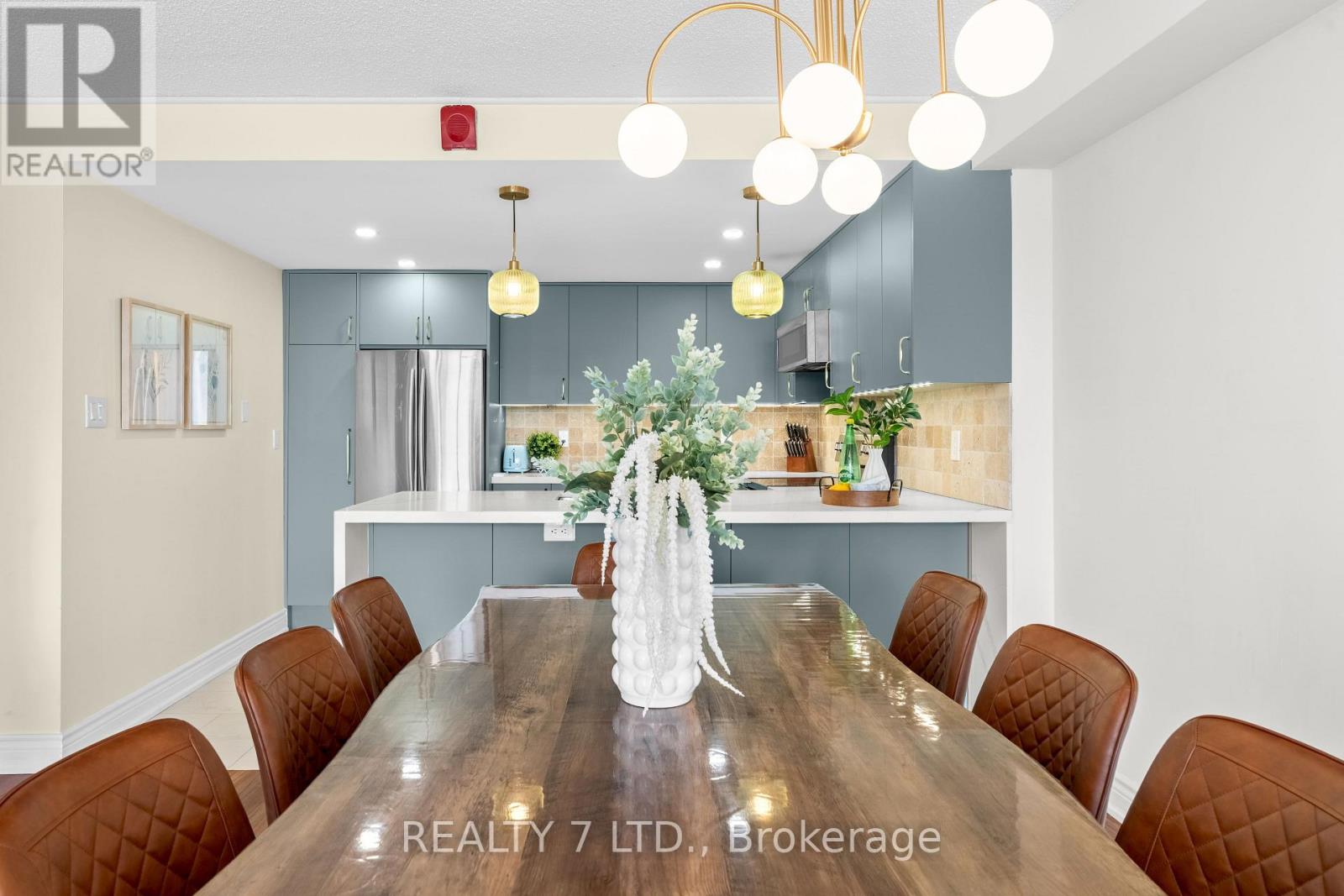 #303 175 CEDAR AVENUE - 9