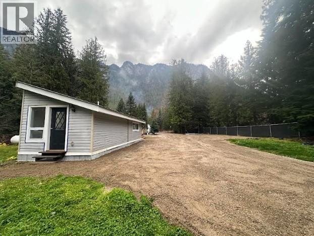 3277 LOSCHINSKI ROAD - 16