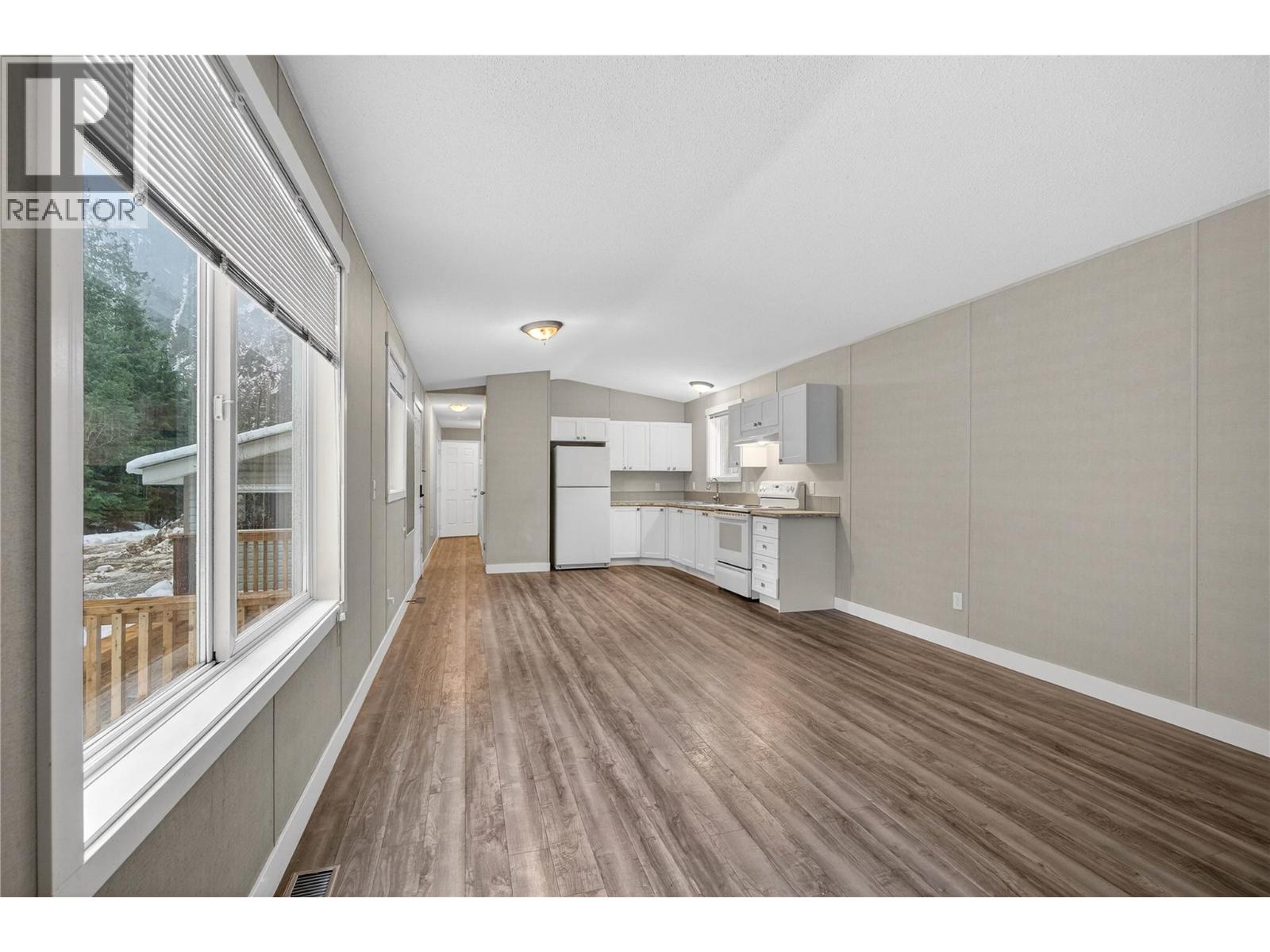 3277 LOSCHINSKI ROAD - 61