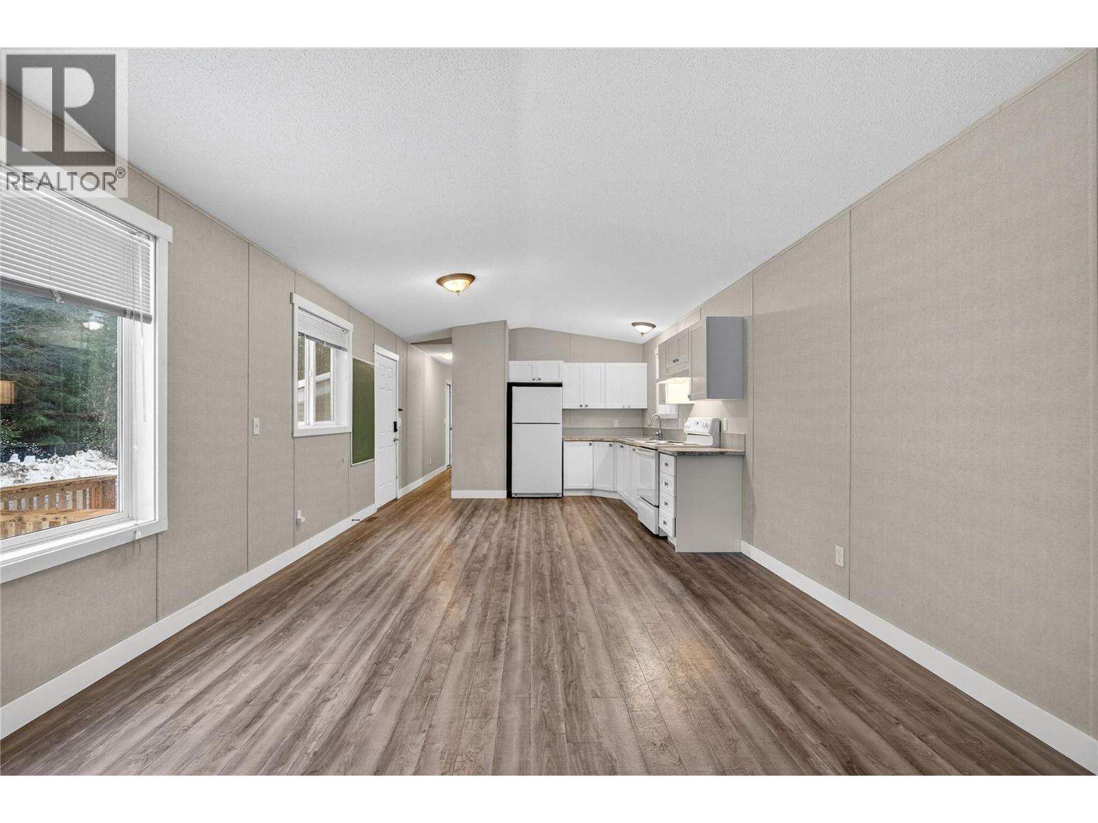 3277 LOSCHINSKI ROAD - 62