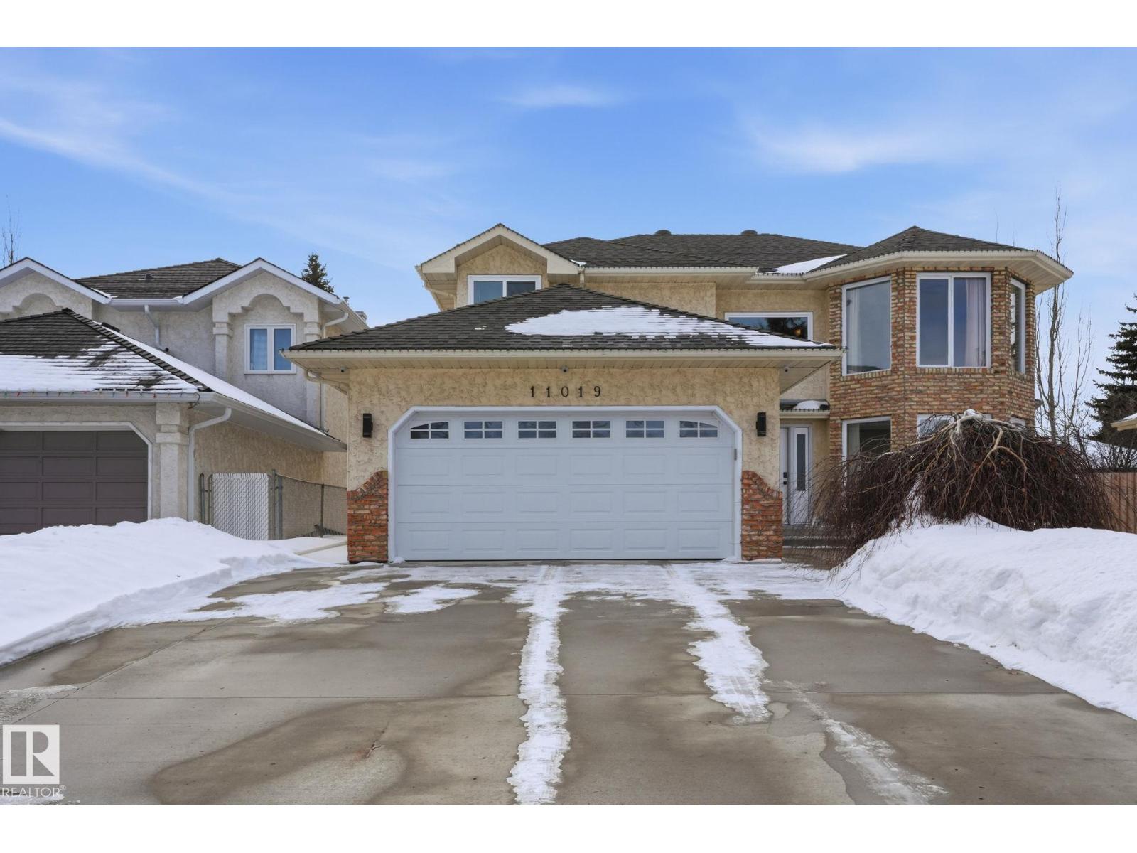 11019 10 AV NW - Main photo, Edmonton, Alberta