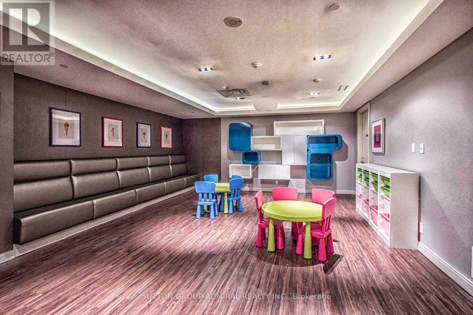 1511 - 9 VALHALLA INN ROAD E - Photo 4 of 13, Toronto (Etobicoke West Mall), Ontario