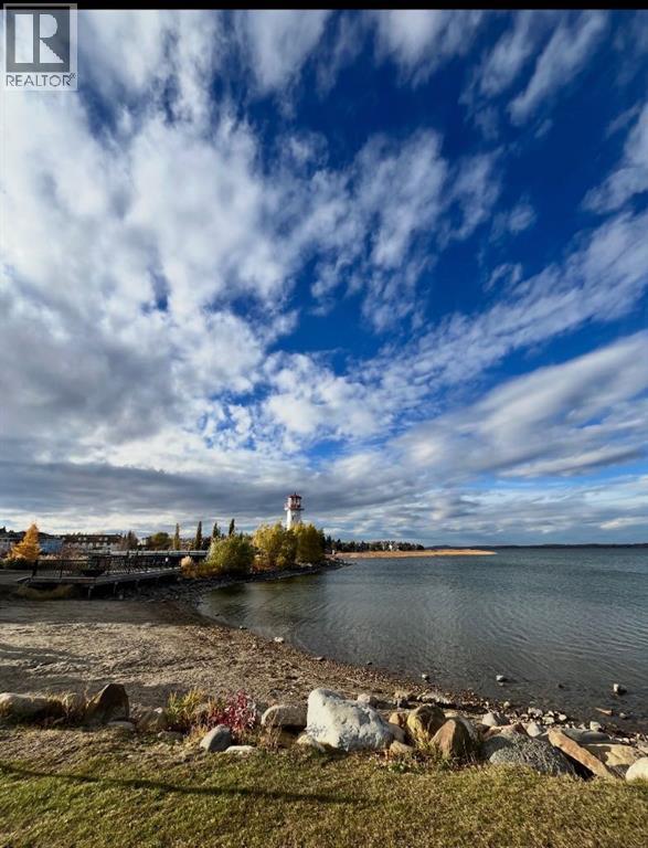 #75 C17, 5230 Lakeshore Drive - Photo 4 of 5, Sylvan Lake, Alberta