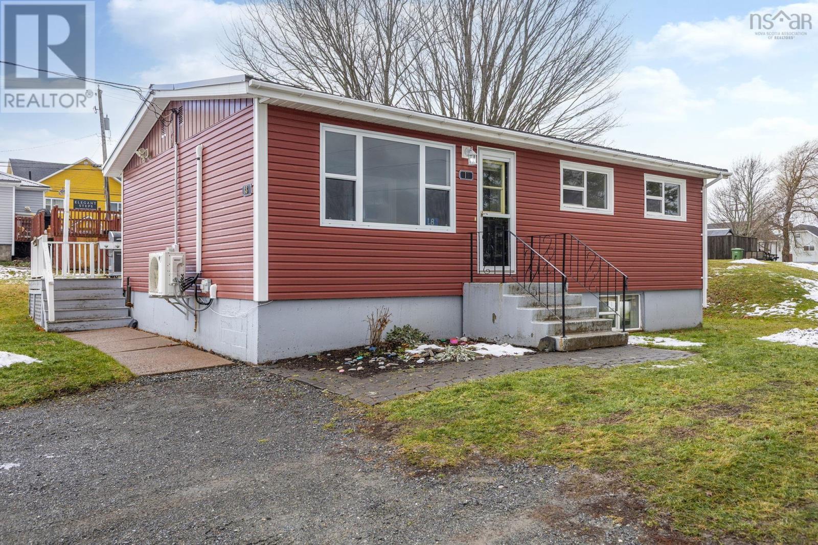 Property photo of 18 Kirk Avenue