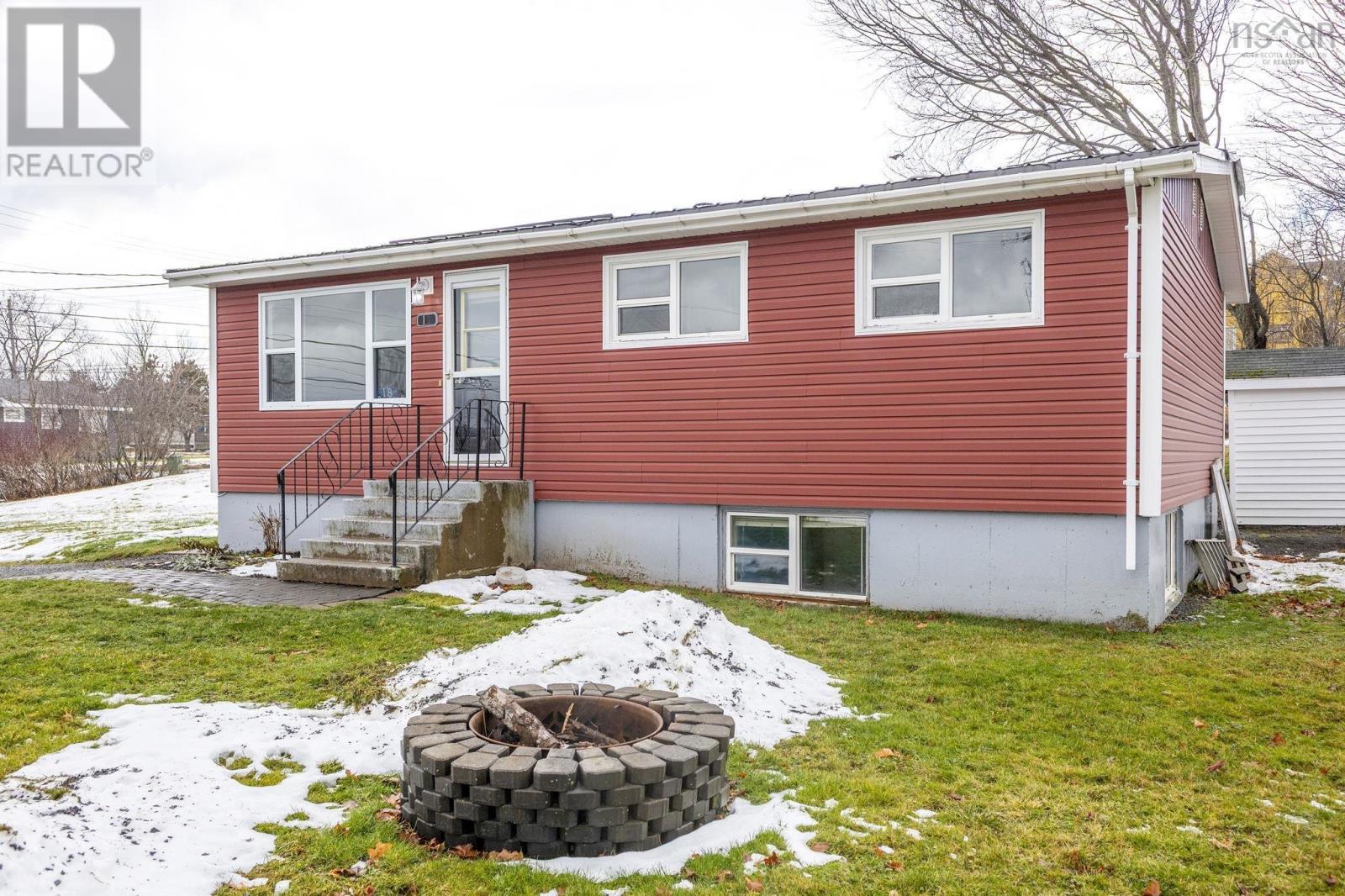 Property 39 of 47 of 18 Kirk Avenue