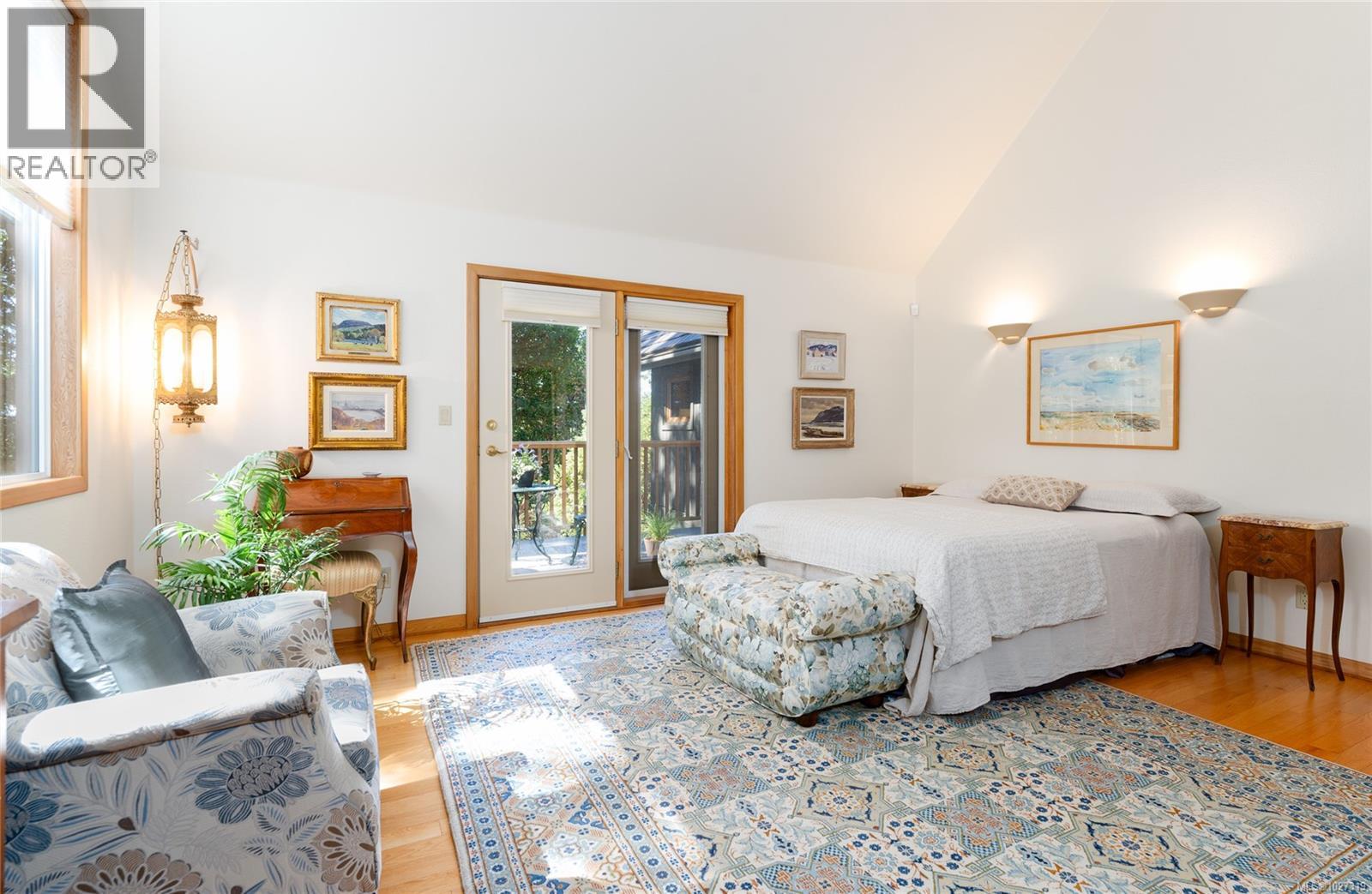 154 CORMORANT CRES - 26