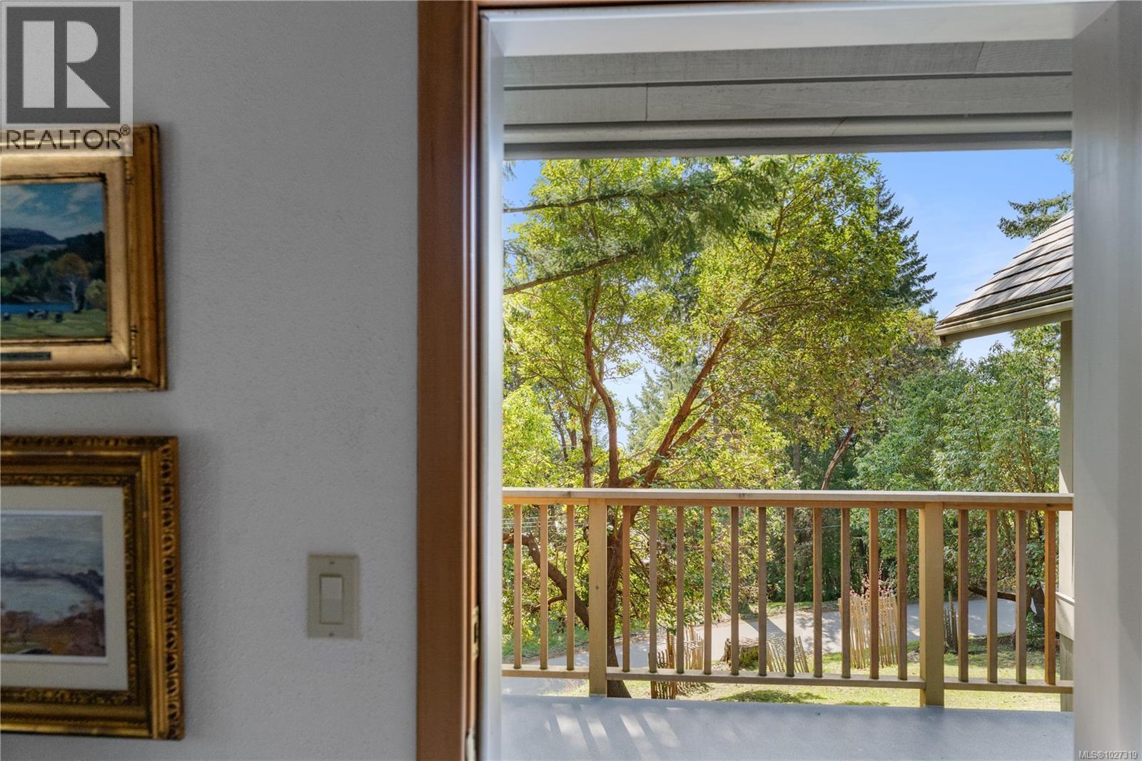 154 CORMORANT CRES - 27