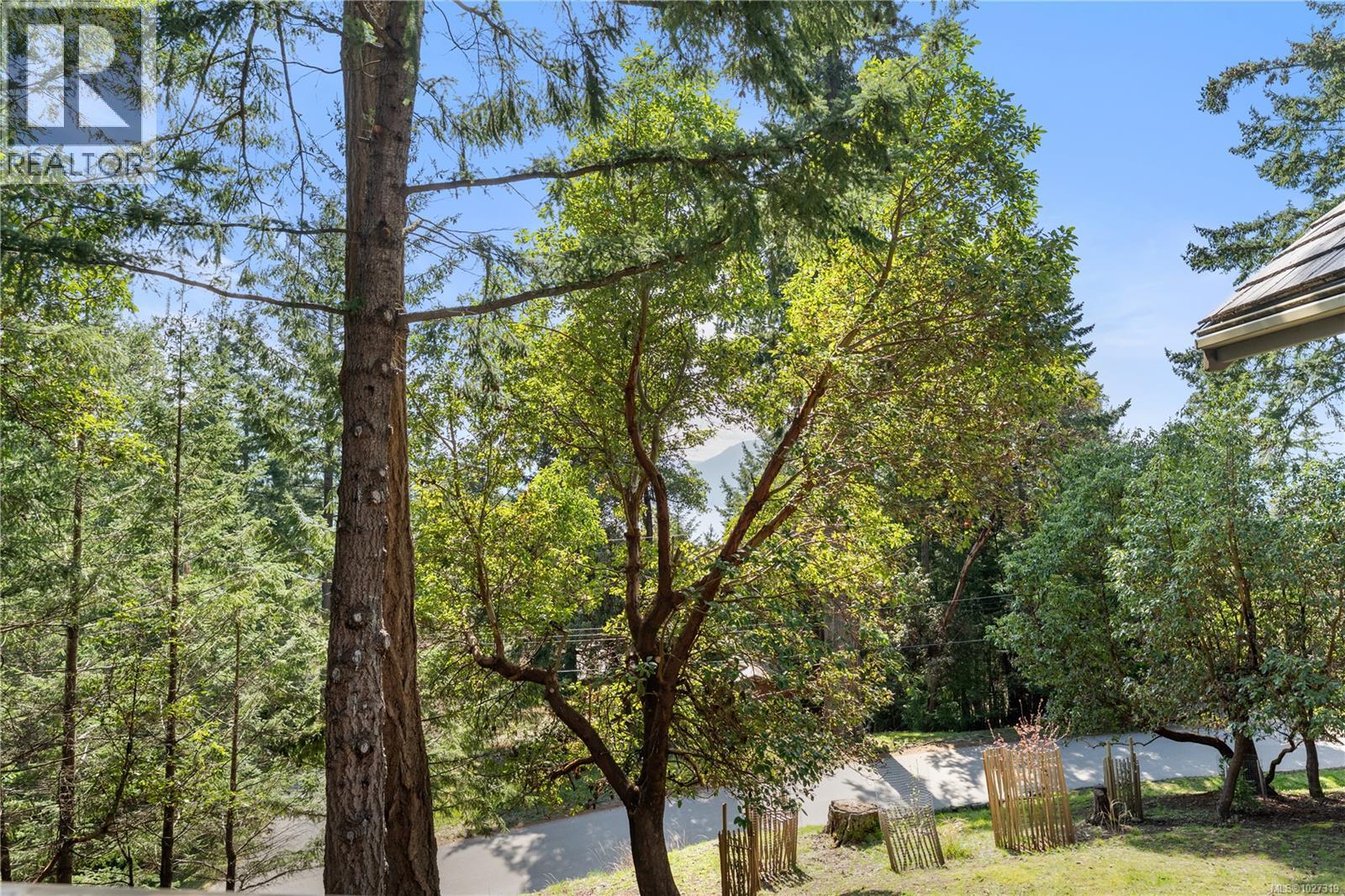 154 CORMORANT CRES - 29