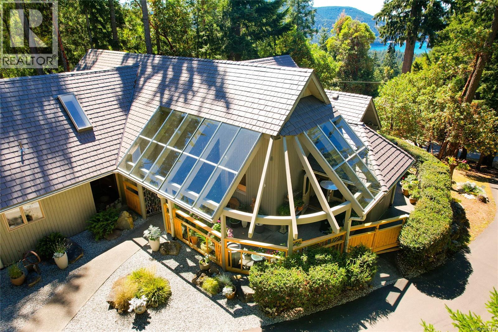 154 CORMORANT CRES - 4