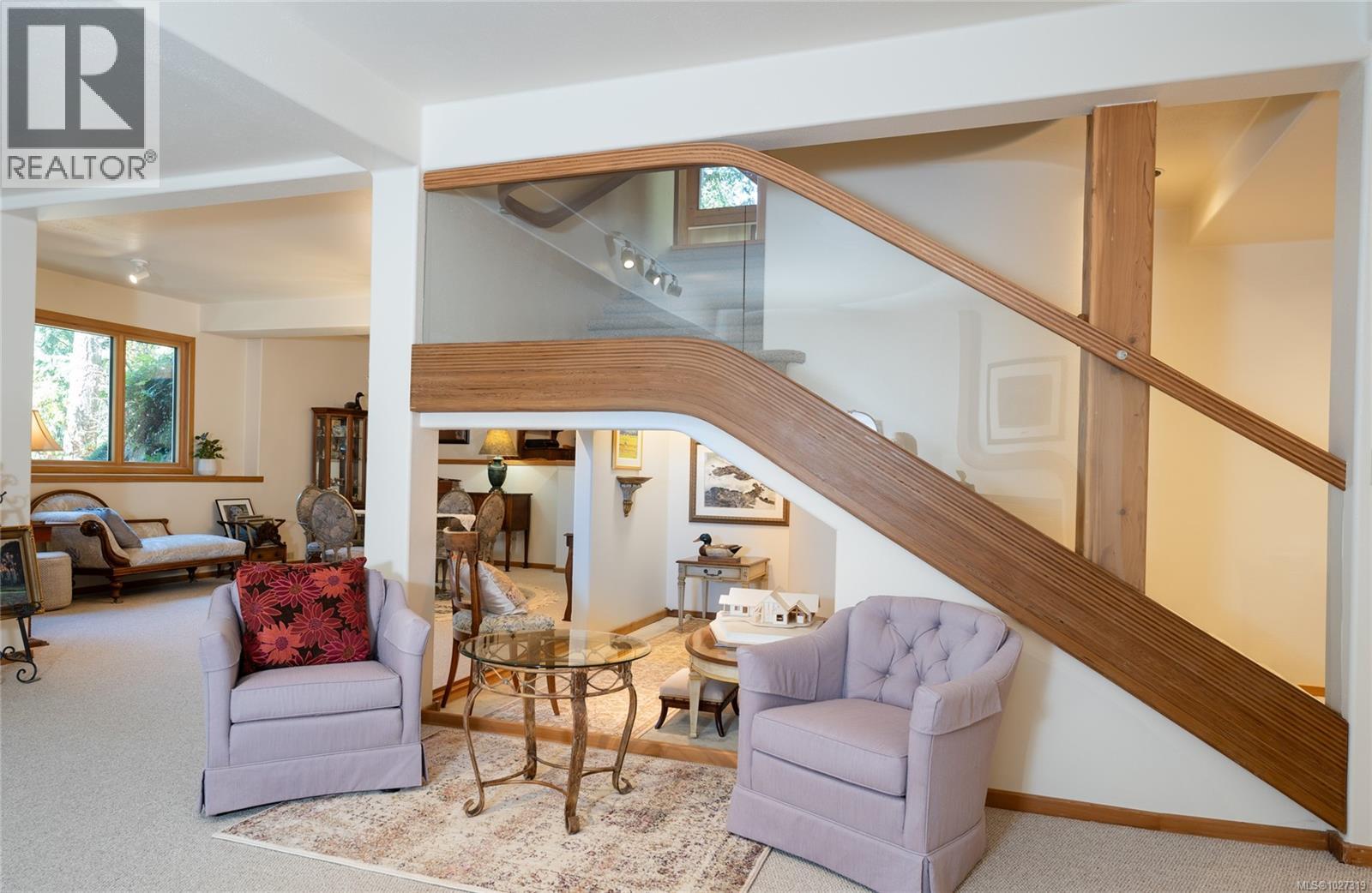 154 CORMORANT CRES - 40