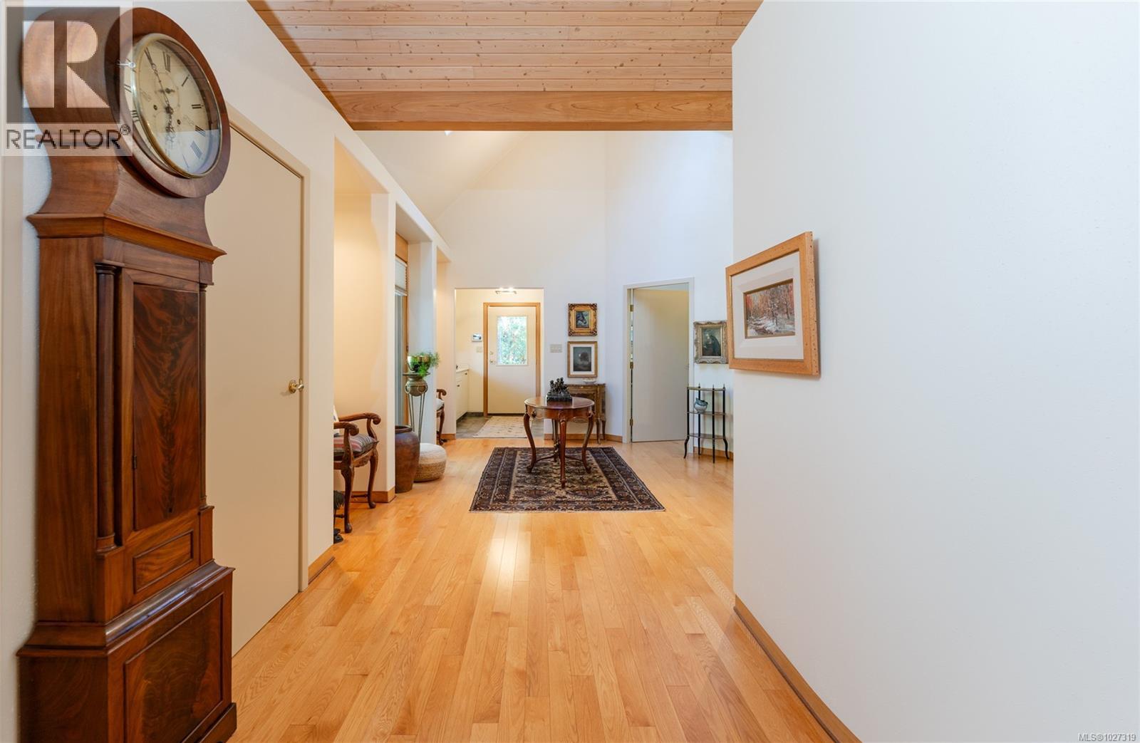 154 CORMORANT CRES - 6