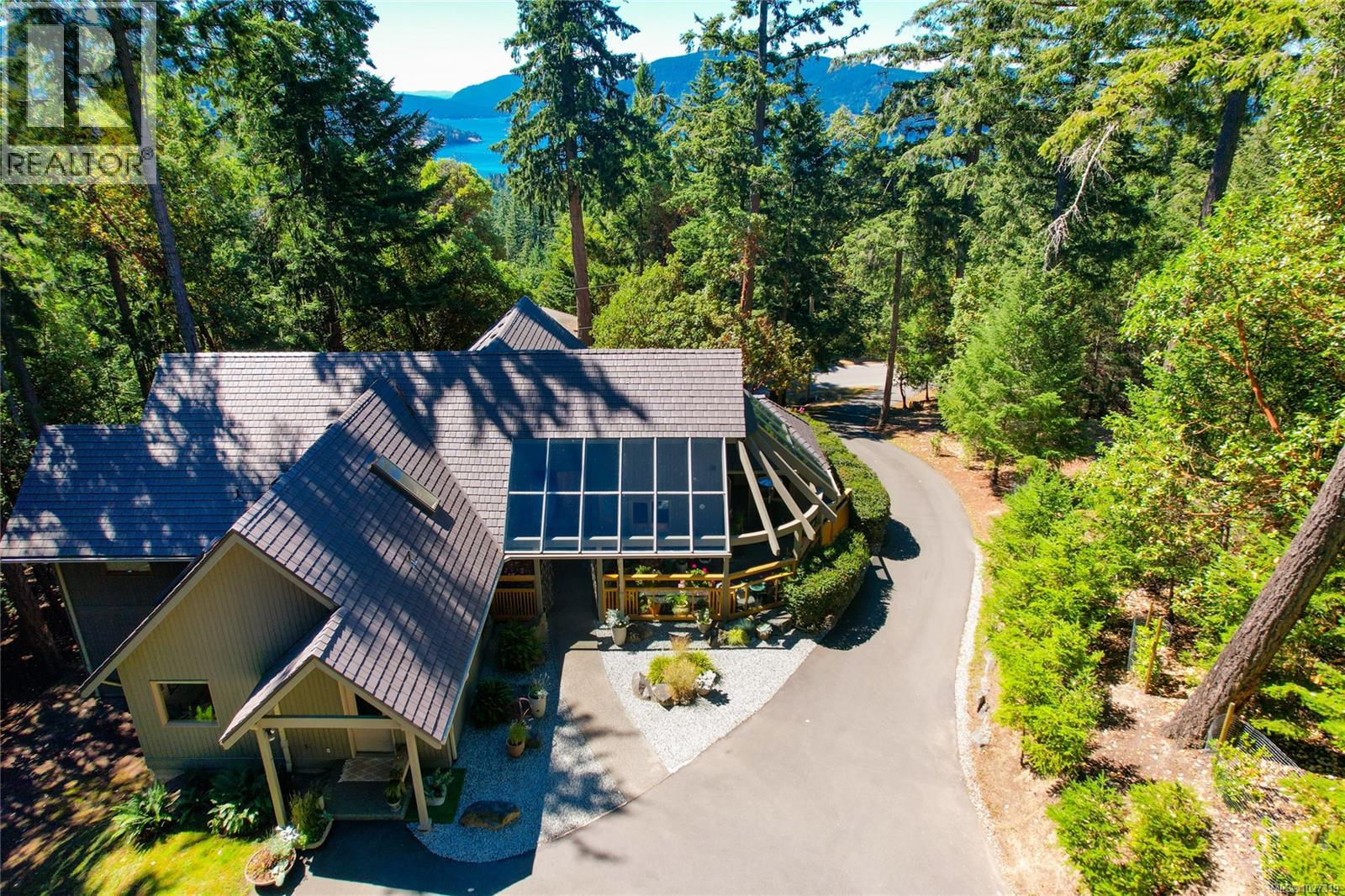 154 CORMORANT CRES - 67