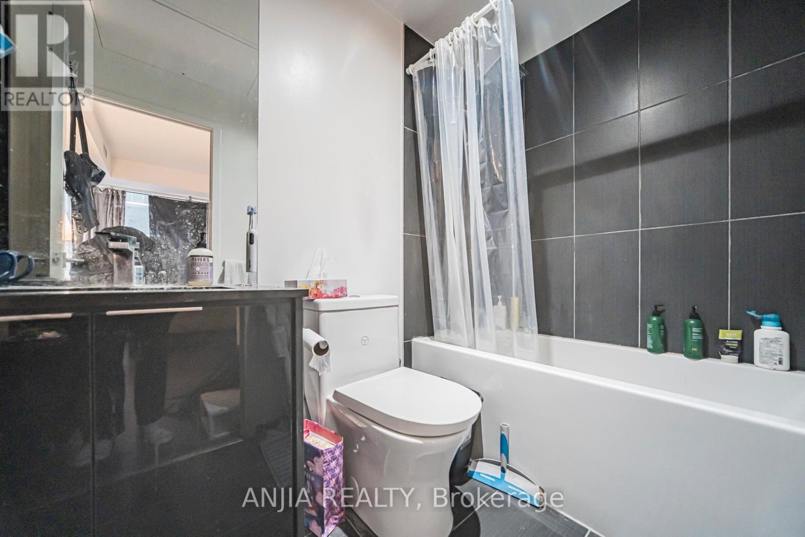 #1511 70 TEMPERANCE STREET - 25