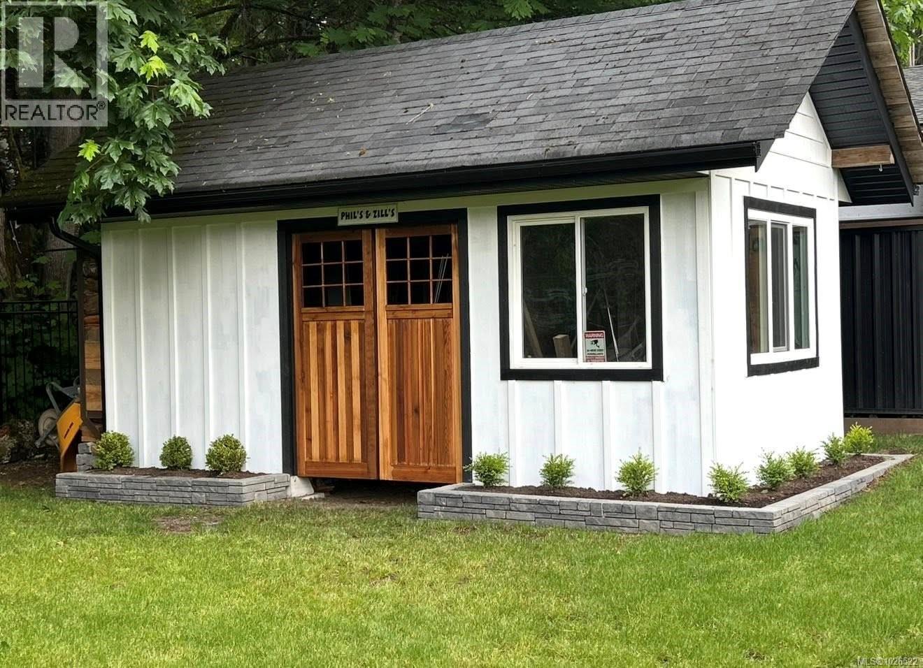 154 MACDONALD RD - 42