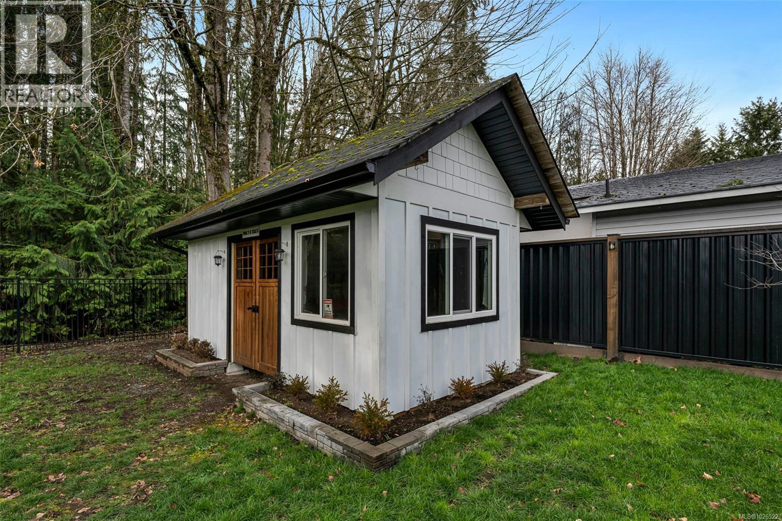 154 MACDONALD RD - 43