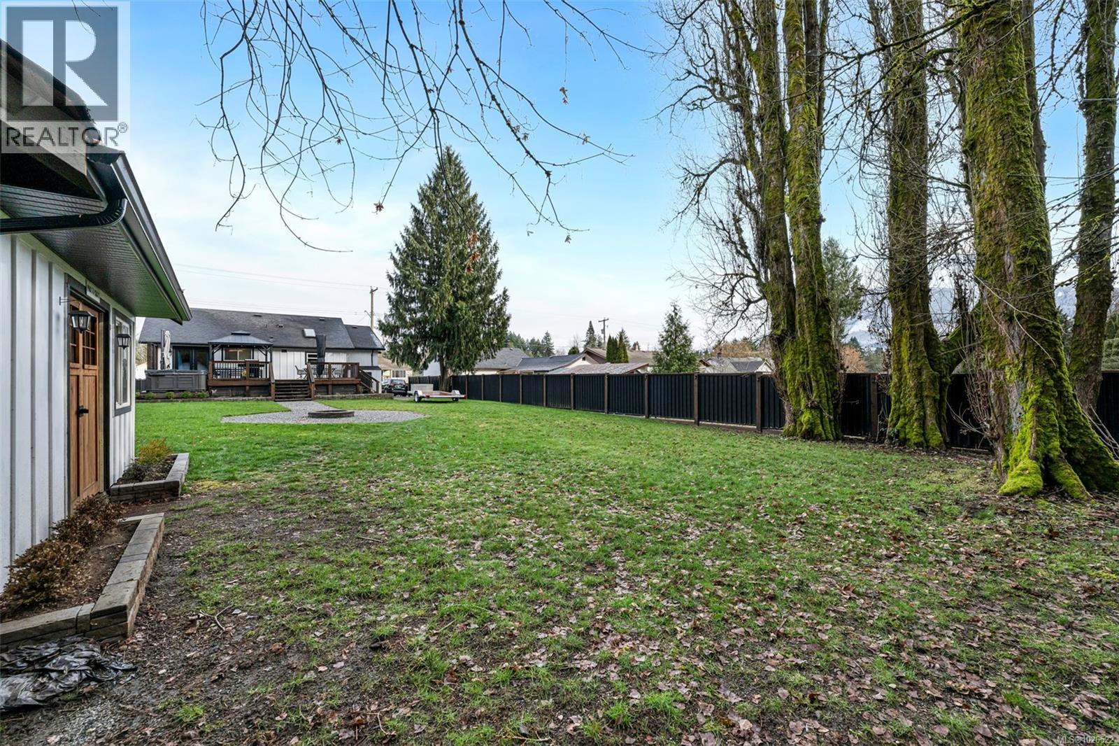 154 MACDONALD RD - 45